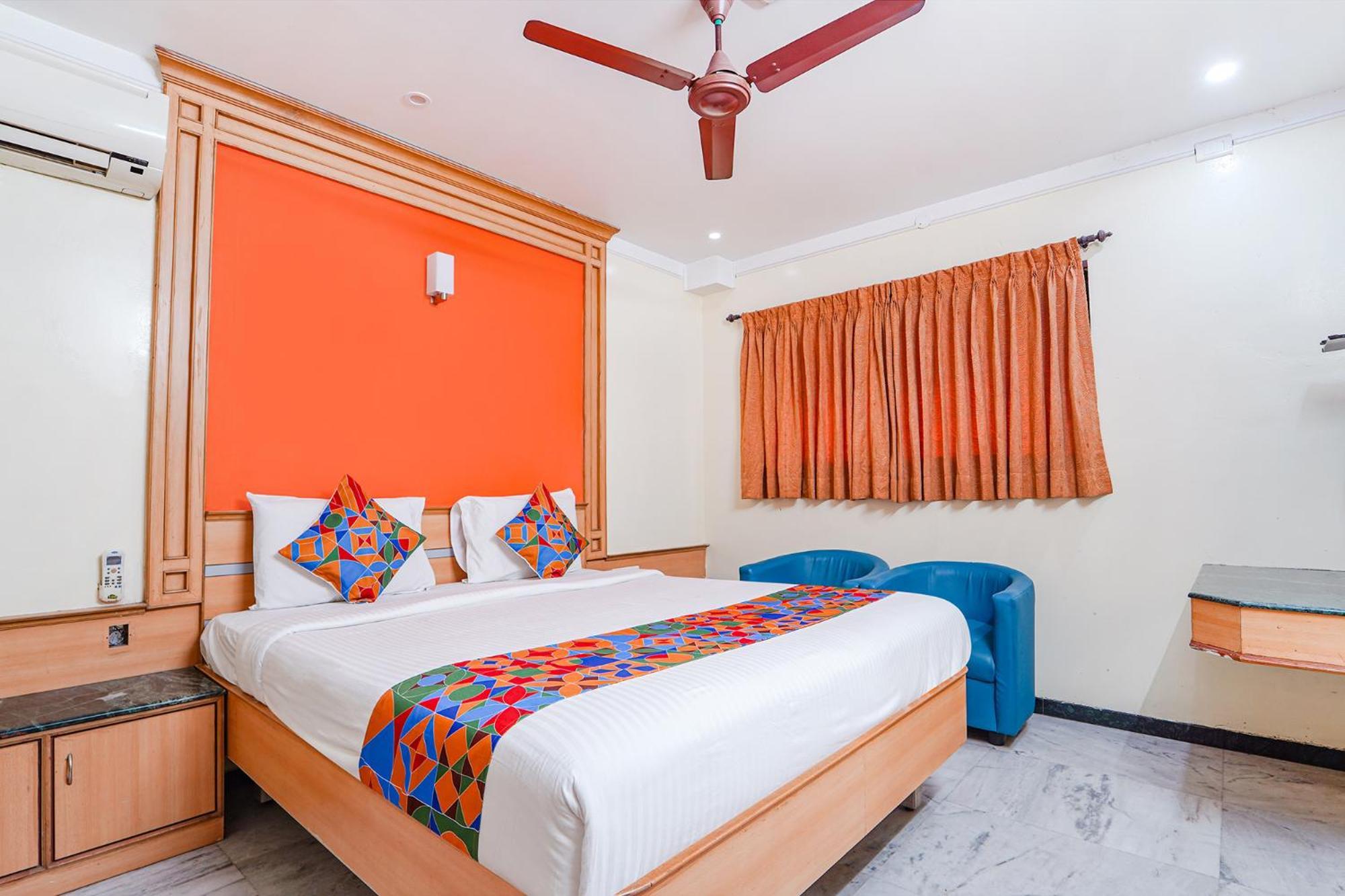 Fabhotel Ess Paradise - Nr Bus Stand Коимбатур Экстерьер фото