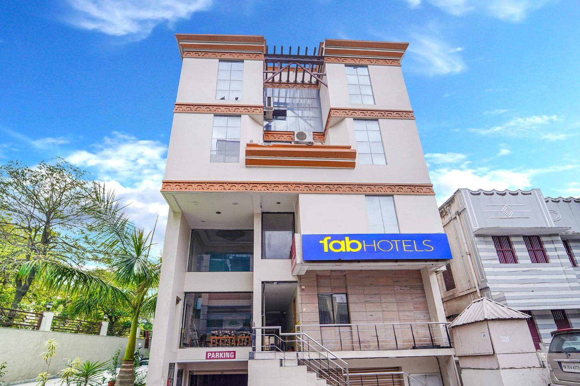 Fabhotel Ess Paradise - Nr Bus Stand Коимбатур Экстерьер фото
